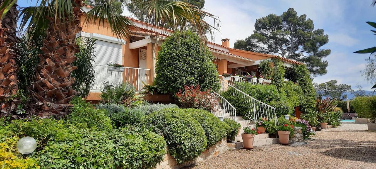 Hotel La Grenotte au Castellet Le Castellet  Esterno foto