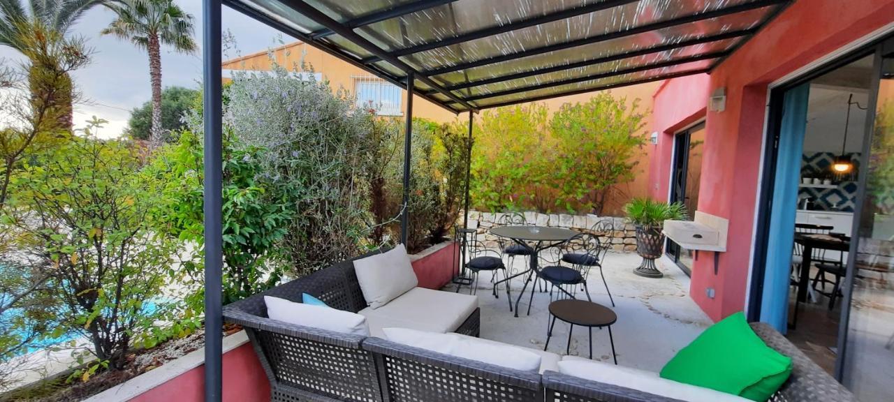 Hotel La Grenotte au Castellet Le Castellet  Esterno foto